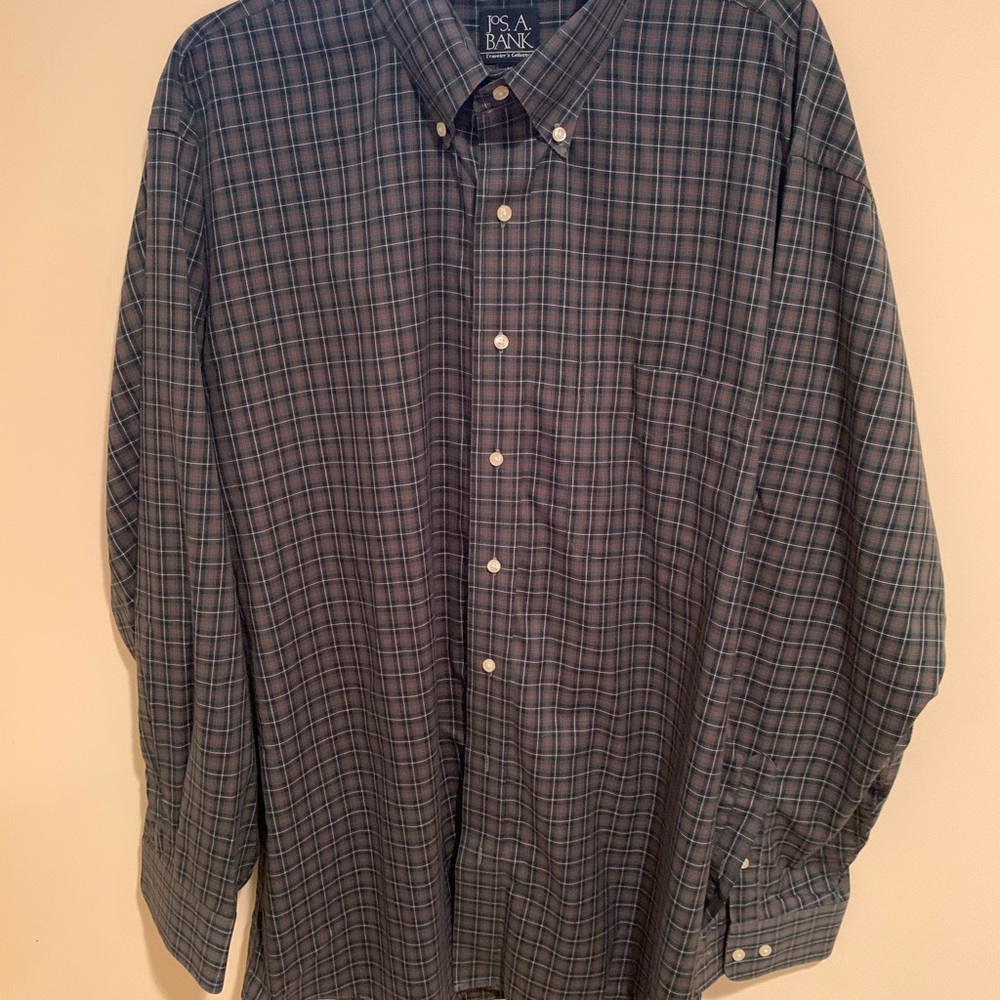 Men’s Jos. A. Bank plaid button down shirt